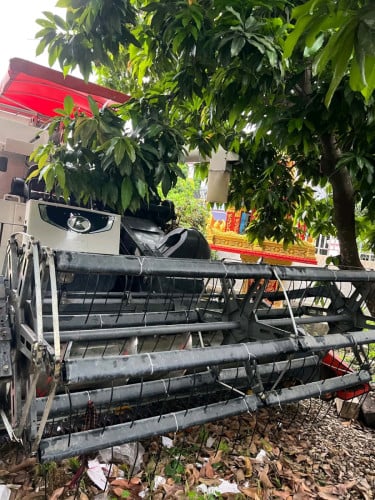 ម៉ាសុីនច្រូតkubuta105 ឆ្នាំ2023 17000$ចរចា