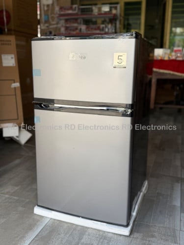 ទូទឹកកកMidea ខ្នាតតូច ទ្វា២ ស្អាតខ្លាំង