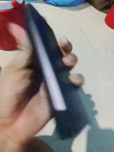 ឡៃឡុង Power bank Model Mi សាក iphone ដោយមិនចាំបាច់ប្រើខ្សែរតម្លៃ ធូរ នៅស្អាត ៩៥ភាញរយមិនធ្លាបជួសជុល