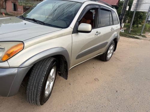 សាងបានRAV4/01/p2/2W..យករៀបចំថែម