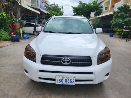 លក់RAV4 ឆ្នាំ06ប៉ុង១.រំលោះសុទ្ធរឺវ៉ៃដូរបាន.គ្រប់សារីនឹងខេត្ត