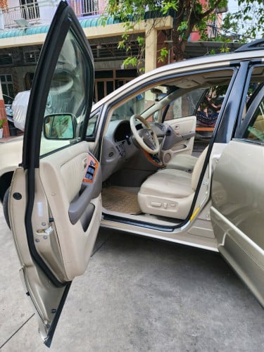 លក់RX300 ឆ្នាំ03 coach.រំលោះសុទ្ធរឺវ៉ៃដូរបាន.គ្រប់សារីនឹងខេត្ត