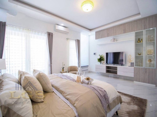 វីឡាភ្លោះ កែង សម្រាប់ជួល | Twin Villa Corner for Rent