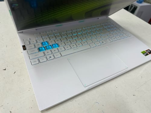 សខ្ចី vga5060