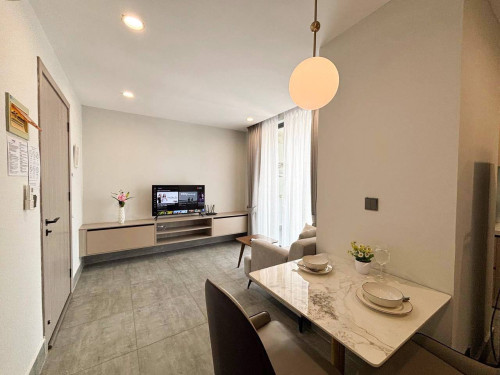 1 bed rent $800 free WiFi&parking