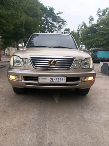 470ឆ្នាំ2000ម្ចាសដេីមលក់10800$ចរចារ
