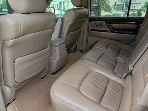 470ឆ្នាំ2000ម្ចាសដេីមលក់10800$ចរចារ