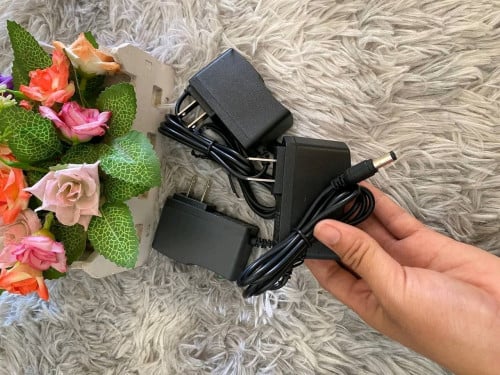 Adapter 12v-1A