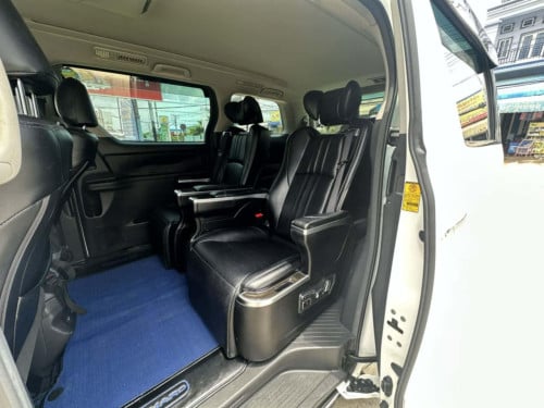 ALPHARD 2010 up 2017 For Rent /出租