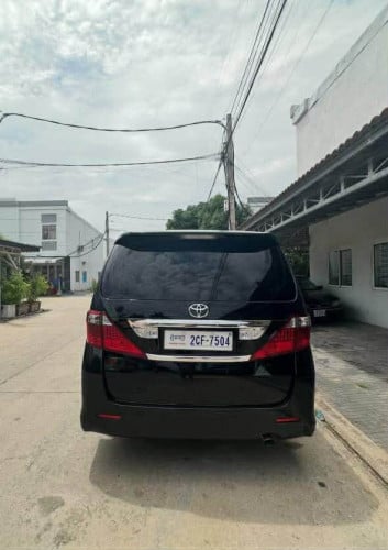 ALPHARD 2011 For Rent /出租
