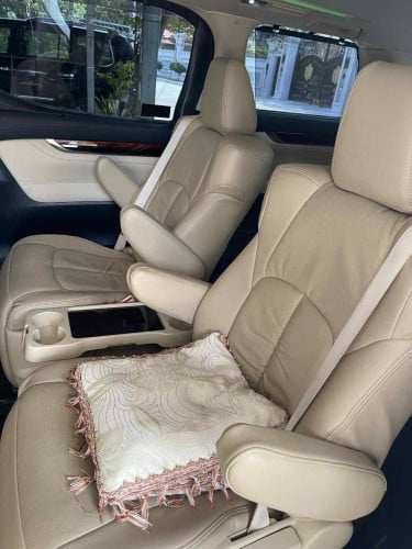 ALPHARD 2015 For Rent /出租