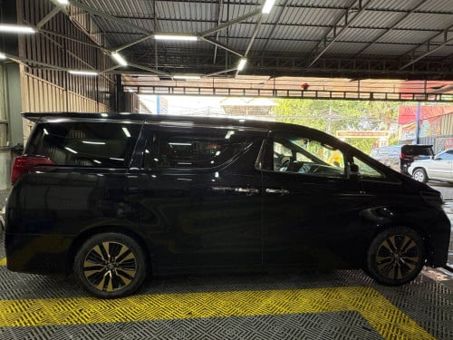 ALPHARD 2016 For Rent /出租