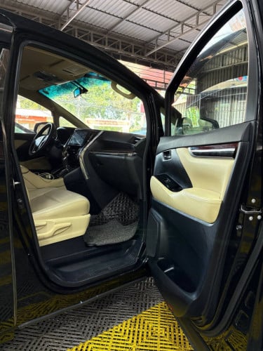 ALPHARD 2016 For Rent /出租
