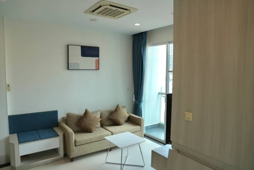 Beautiful 2-bedroom Apartment in BKK1