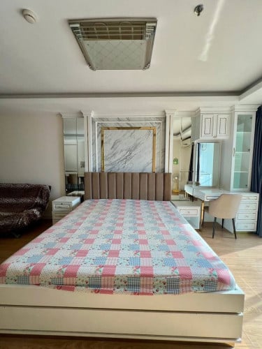 Condo for rent at Olympia City
