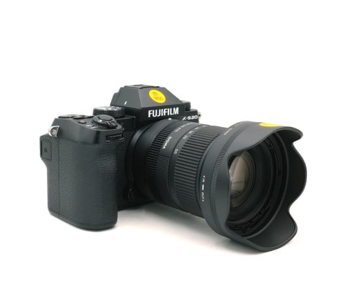 FUJIFILM X-S20 & SIGMA 18-50mm F/2.8 DC DN