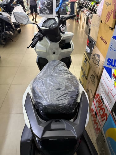 Honda Click 160cc Company