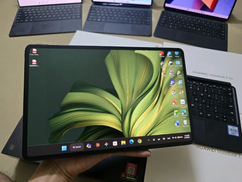 Huawei matebook E 2023 12.6" 2.5k 120Hz OLED