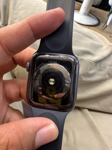 I watch series 5 44mm សណ្នំ ខ្សែរសាកសុីន