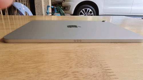 iPad A16 2025 128G 99% New