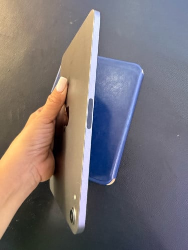 iPad mini 6th wifi64G 99%Price: 269$
