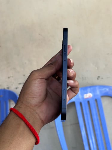 IPhone 12 64G អរក្រង់ហ្សុីនអត់ស្កែន📱