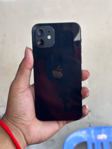 IPhone 12 64G អរក្រង់ហ្សុីនអត់ស្កែន📱