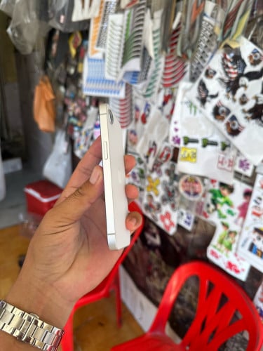 iPhone 16e សាណុំណែន by pass WiFi