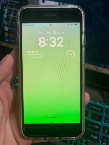 iPhone 8 សំនុំ