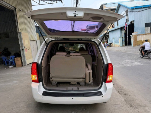 Kia carnival 2012full option