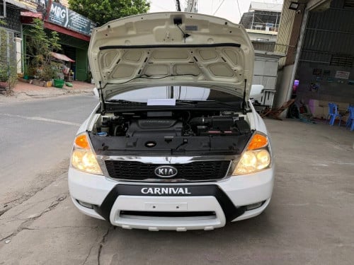 Kia carnival 2012full option