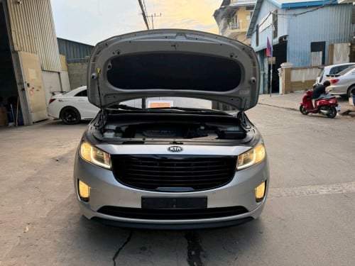 Kia carnival 2015
