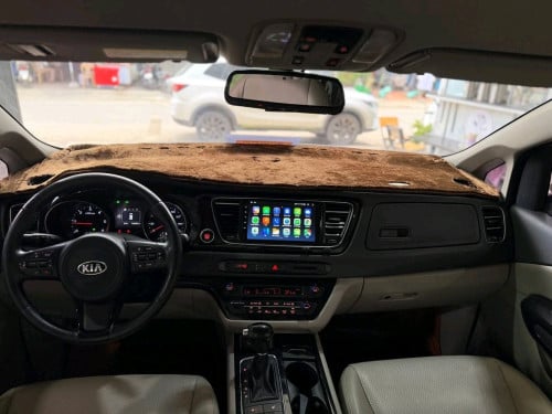Kia carnival 2015