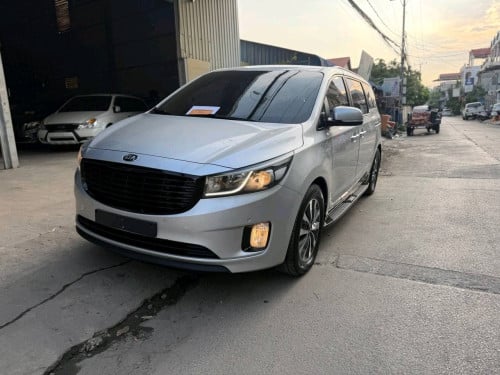Kia carnival 2015