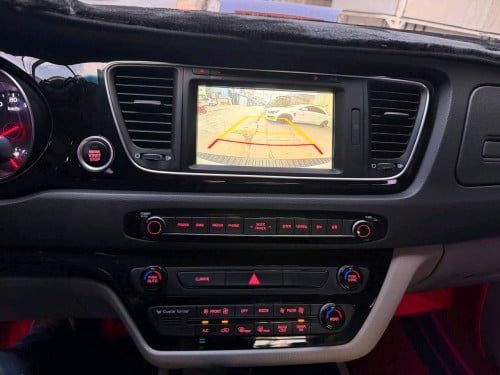 Kia carnival 2015