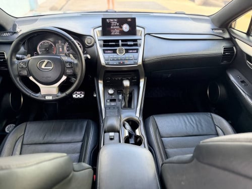 Lexus NX 200t 2015 For Rent /出租