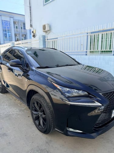 Lexus NX 200t 2015 For Rent /出租