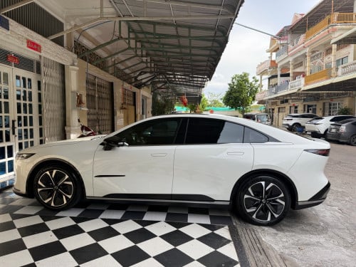 Mazda EZ6 ម្ចាស់ដើមខ្លាញ់គោ