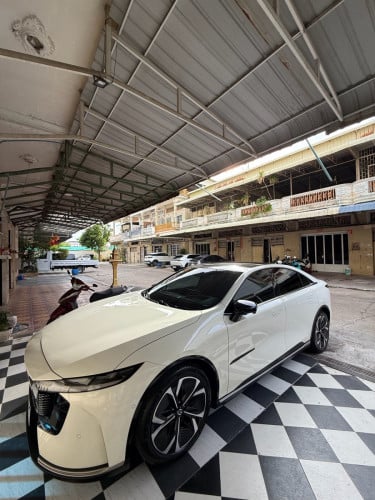 Mazda EZ6 ម្ចាស់ដើមខ្លាញ់គោ