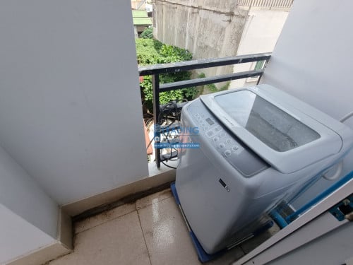N118 | Brand New Western 1 Bedroom Furnished Near CIA School Street 2004