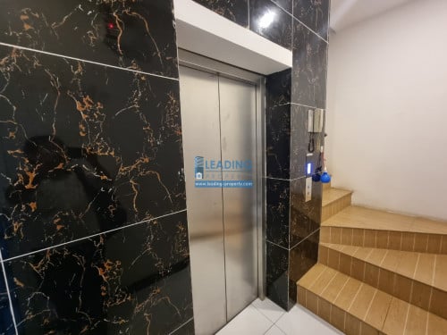 N555 | Western 2 Bedrooms Apartment For Rent Near Russian Market Free Wifi