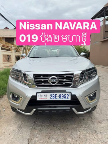 Nissan Navara 2019 auto capitas company car very nice car