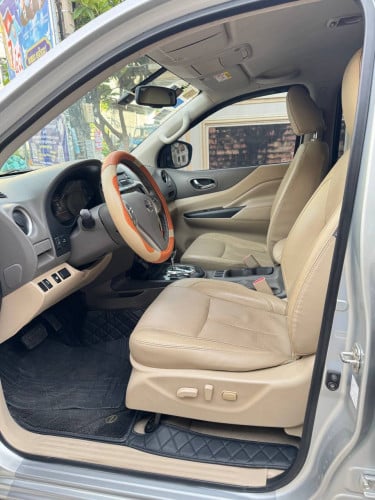 Nissan Navara 2019 auto capitas company car very nice car