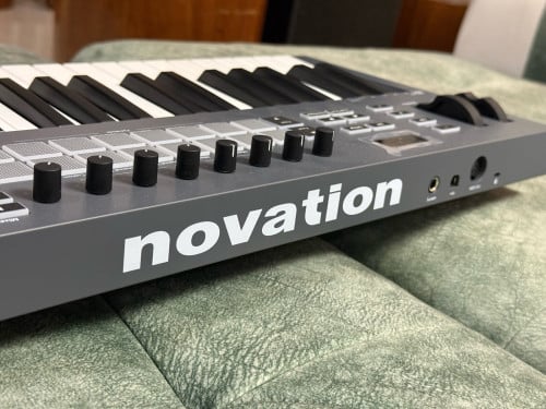 Novation FLkey 37 | MIDI Keyboard Controller