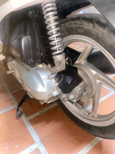 Scoopy 020