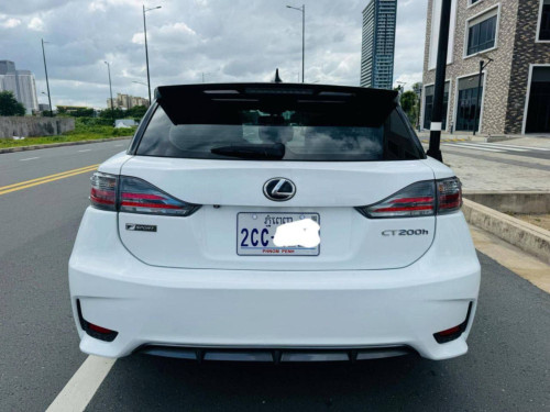 sedan