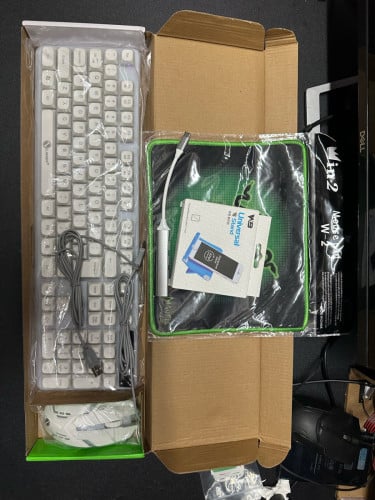 Set keyboard សម្រាប់លេងជាមួយទូរស័ព្ទ