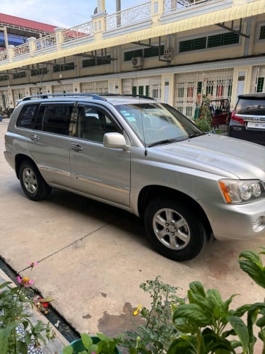 Toyota Highlander 02P1V4