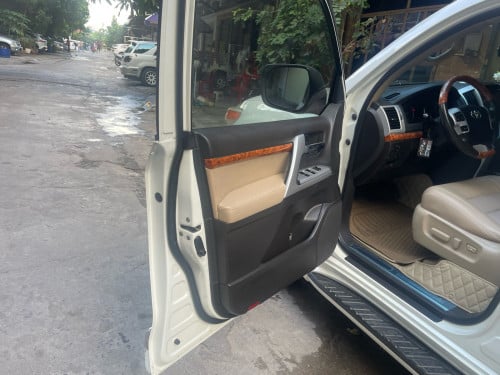 Toyota Land Cruiser 2008 Up2015