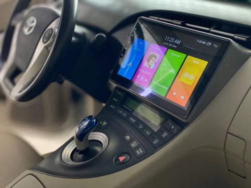 Toyota Prius 2011 option 4 មានបាសJBL ទេីបតែចូលស្តុកថ្មី តម្លៃល្អ បង់រំលស់សិក្សា១៥នាទីដកឡាន